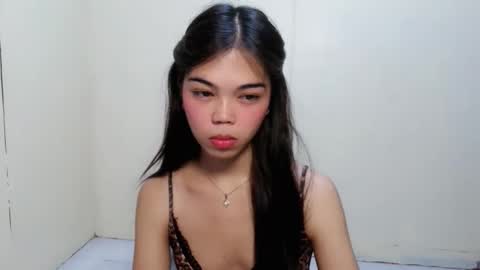 The Girl Named Eyve online show from 04.21.26