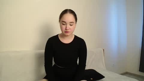 Lily online show from 05.18.26