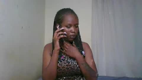 Snapshot of pixie_roman chatting on 01.30.25 Majesty online show from 01.30.25