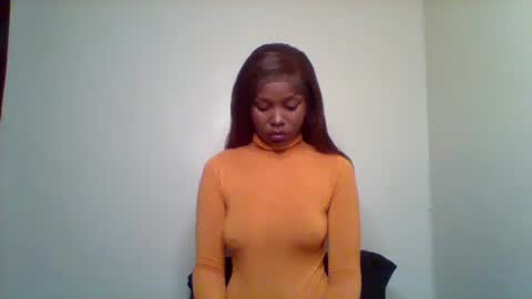 Snapshot of pixie_roman chatting on 09.26.25 Majesty online show from 09.26.25