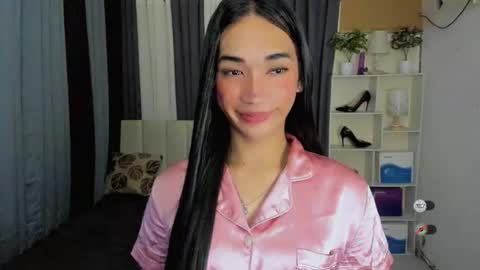 pixiedoll_ online show from 02.12.26