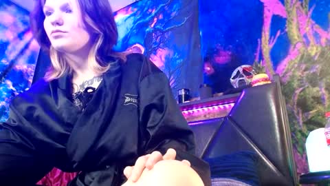 Snapshot of pixiedustslove chatting on 09.11.25 Pixie dust online show from 09.11.25