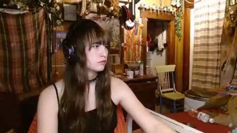 Izzy online show from 04.02.26