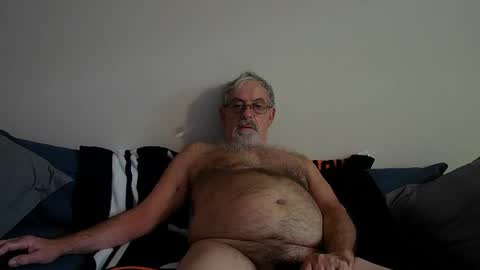 Snapshot of pjdaddjo775 chatting on 09.17.25 pjdaddjo775 online show from 09.17.25