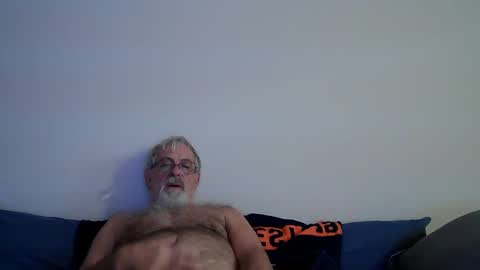 Snapshot of pjdaddjo775 chatting on 09.28.25 pjdaddjo775 online show from 09.28.25