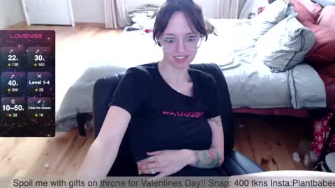 Plantbabeee online show from 02.06.25