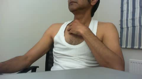 Snapshot of platino3026 chatting on 06.13.26 platino3026 online show from 06.13.26