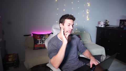 Arsenii online show from 12.26.24