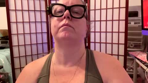 Snapshot of platinumpuzzy chatting on 07.29.26 Platinum Puzzy online show from 07.29.26