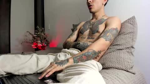 Snapshot of playboi_carti01 chatting on 09.30.25 Carti online show from 09.30.25