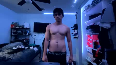 Snapshot of playboy_ever chatting on 11.18.25 X X X online show from 11.18.25