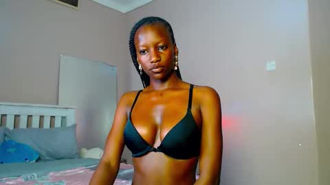 playboypetit online show from 10.13.25