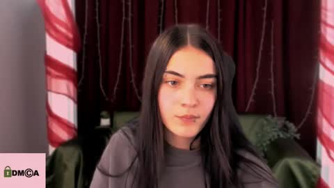 Sophie online show from 12.19.24