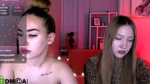 Sophie online show from 02.10.25