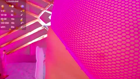 Scarlett  online show from 10.14.25