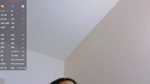 Snapshot of playfuljust_18 chatting on 06.13.26 SAMARA online show from 06.13.26