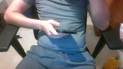 Snapshot of playitsaif11023 chatting on 02.01.25 playitsaif11023 online show from 02.01.25