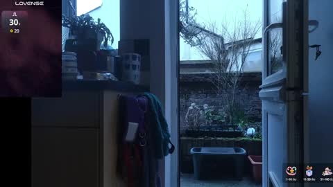 Play Me online show from 03.10.25