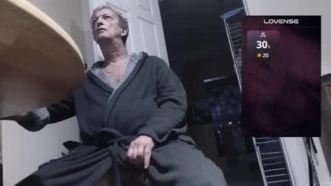 Play Me online show from 10.05.25