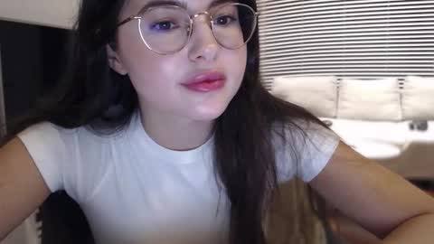 Mary online show from 09.10.25