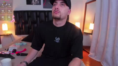 JUAN AND JULI online show from 01.20.25