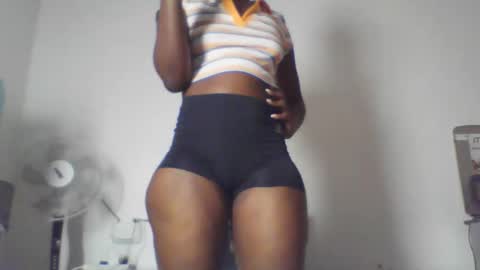 Snapshot of pleasureme_1 chatting on 04.21.26 josephine joy awuor online show from 04.21.26
