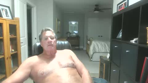 Snapshot of pleeeezeher chatting on 09.29.25 pleeeezeher online show from 09.29.25