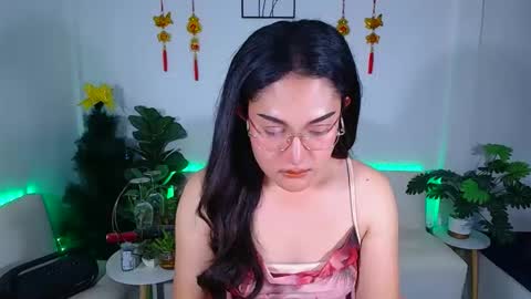 Ploysai online show from 04.01.26