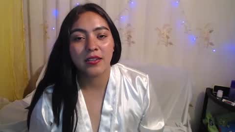 Snapshot of pocahontas_hall chatting on 12.27.24 Lily online show from 12.27.24