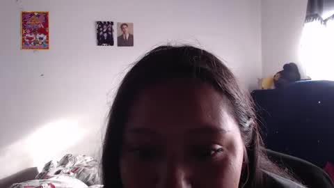 Snapshot of pocahontas_hall chatting on 10.27.25 Lily online show from 10.27.25