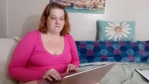 Poison Ivy online show from 02.06.25