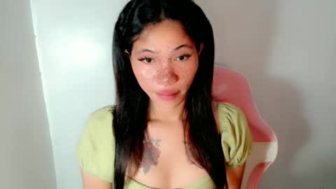 Snapshot of pokpokera69 chatting on 04.23.26 anabelle online show from 04.23.26