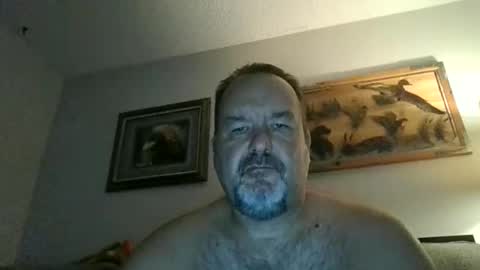 Snapshot of polarisman74 chatting on 10.21.25 polarisman74 online show from 10.21.25