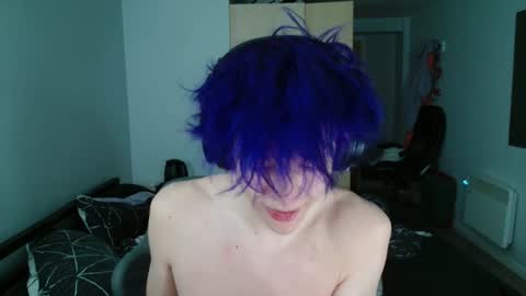 Snapshot of polarny05 chatting on 12.30.24 Polarny online show from 12.30.24