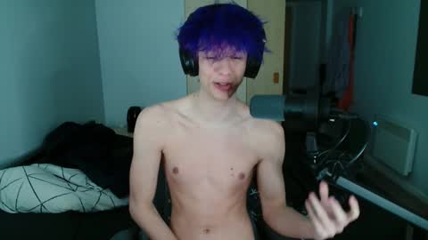 Snapshot of polarny05 chatting on 01.13.25 Polarny online show from 01.13.25