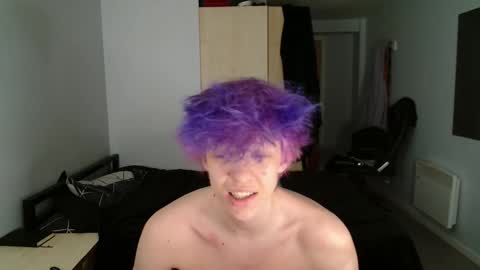 Snapshot of polarny05 chatting on 02.11.25 Polarny online show from 02.11.25