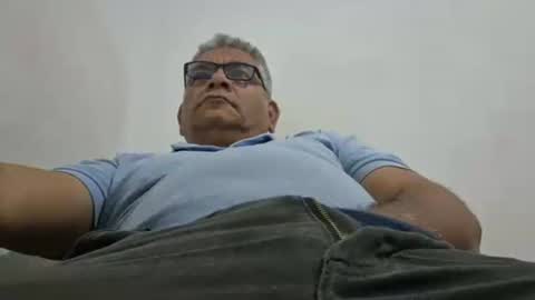 poli online show from 10.28.25