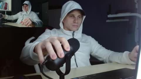 Poliglot online show from 12.17.25