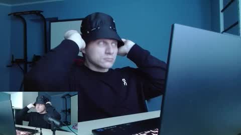 Poliglotjoe2 online show from 02.08.26