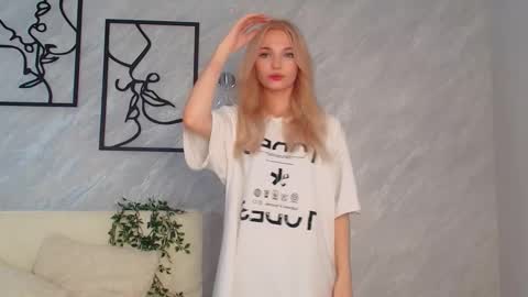 pollimills online show from 09.15.25