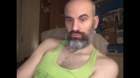 Snapshot of pollito1985 chatting on 01.18.25 DIEGO O DIEGUITO online show from 01.18.25