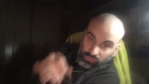 Snapshot of pollito1985 chatting on 11.15.25 DIEGO O DIEGUITO online show from 11.15.25