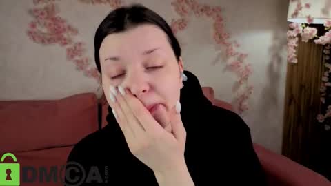 Polly online show from 11.12.25