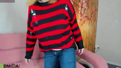 Polly online show from 02.23.26