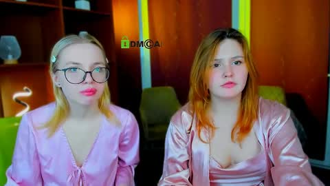 polly_cute1 online show from 04.04.26