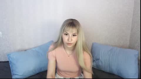 Polly online show from 05.15.26