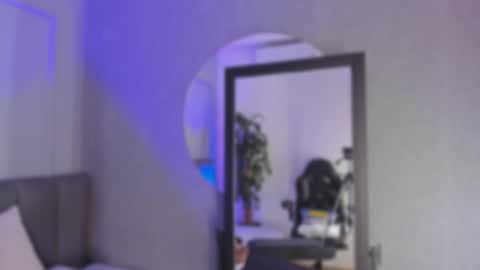 Snapshot of pollybabe_ chatting on 10.30.25 POLLY online show from 10.30.25