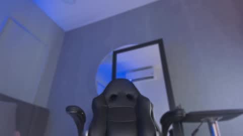 Snapshot of pollybabe_ chatting on 11.11.25 POLLY online show from 11.11.25