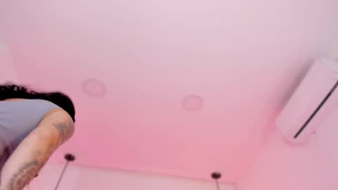 Snapshot of pollybabe_ chatting on 01.13.26 POLLY online show from 01.13.26