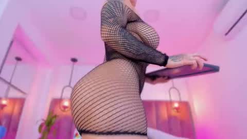 Snapshot of pollybabe_ chatting on 03.01.26 POLLY online show from 03.01.26